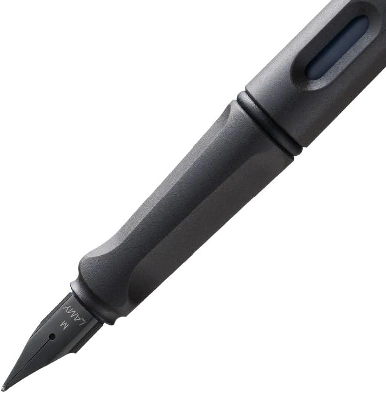 Lamy Safari Fountain Pen, Medium Nib + 5 Black Ink Cartridges (Matte Black)