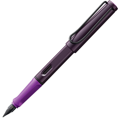 LAMY safari black - Fountain Pen with ergonomic grip & polished steel nib in size M - ideal for any Writing & Calligraphy - including LAMY T 10 blue cartridge - Right-Handed