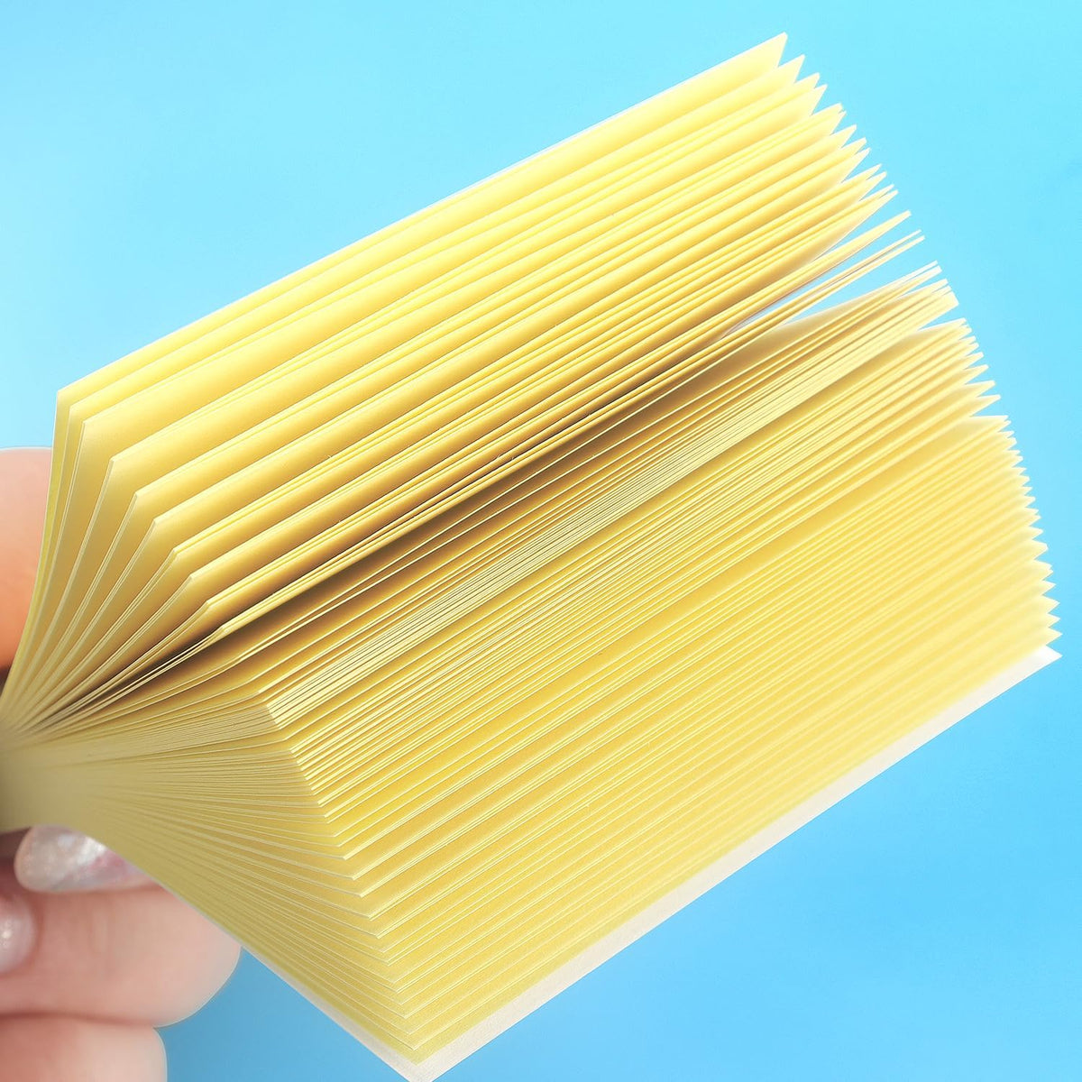 Early Buy Sticky Notes 3x3 Self-Stick Notes Yellow Color 6 Pads, 100 Sheets/Pad (Yellow)